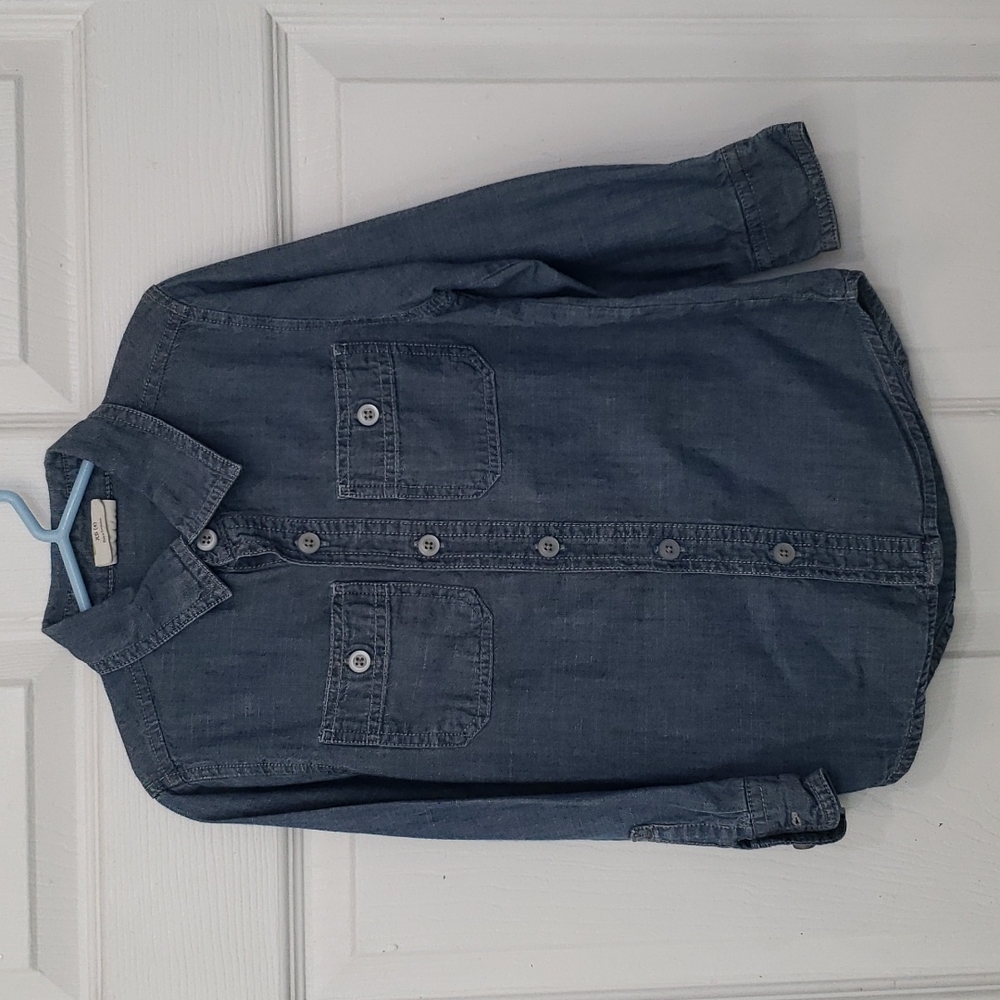 Crazy 8 Bottom Down Shirt
